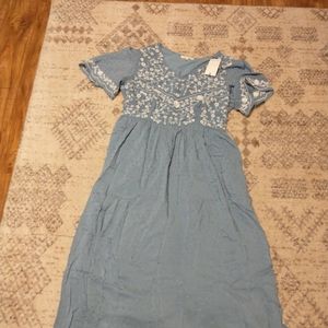 Tea n Rose Dress Size Large Sky blue